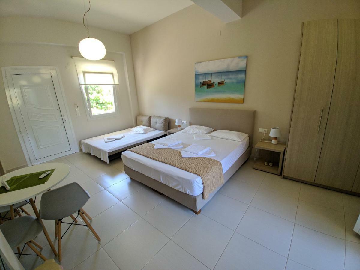 Minimalistic Apartment Near The Sea Гуве Экстерьер фото